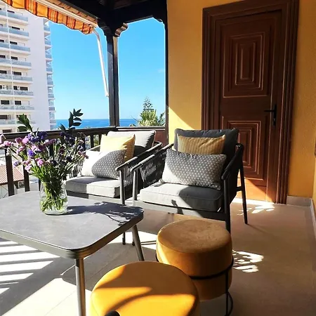 Amarillo Oceanview Apartment