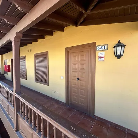 Amarillo Oceanview Costa Adeje (Tenerife)